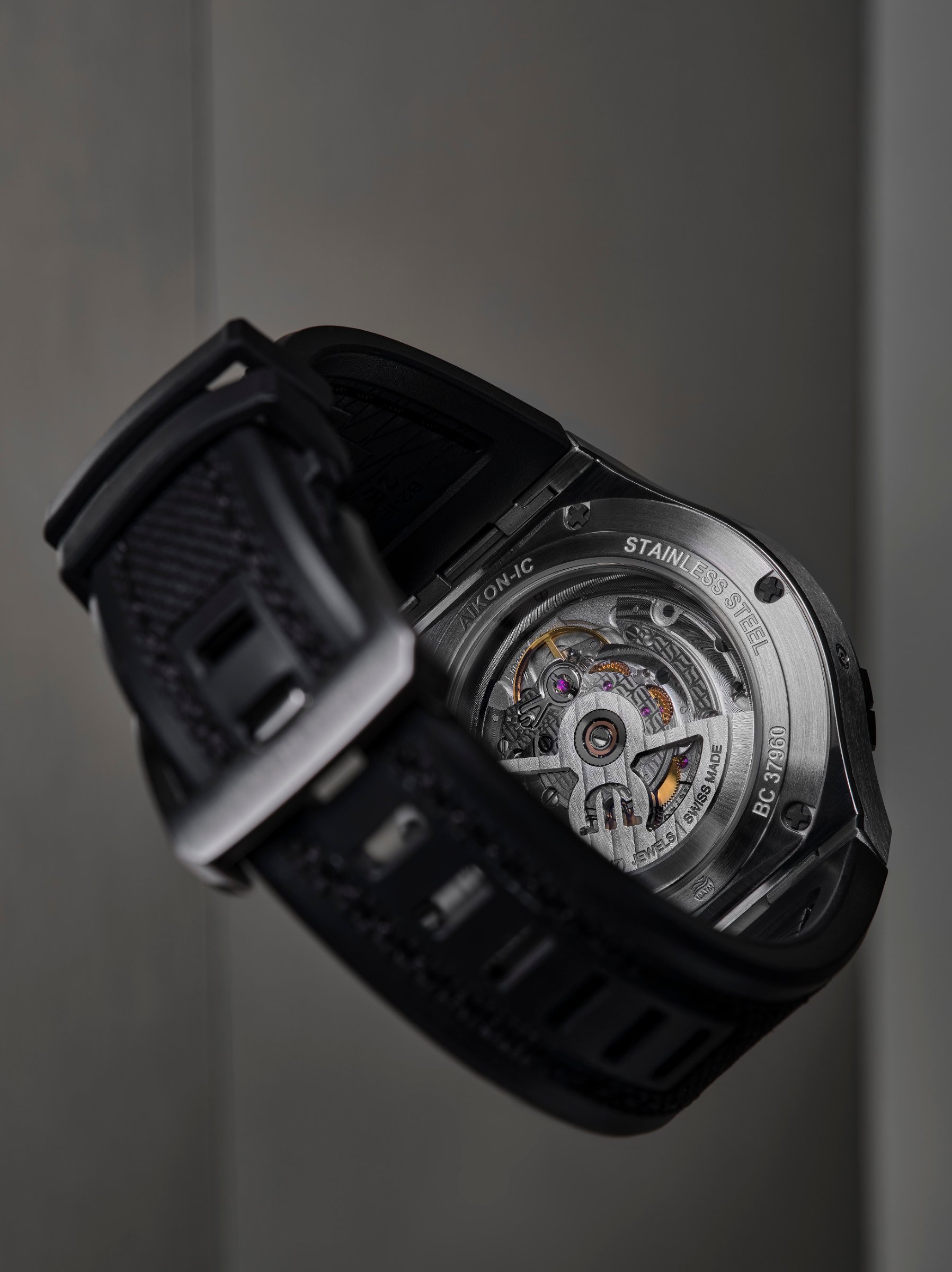 Maurice Lacroix product 3